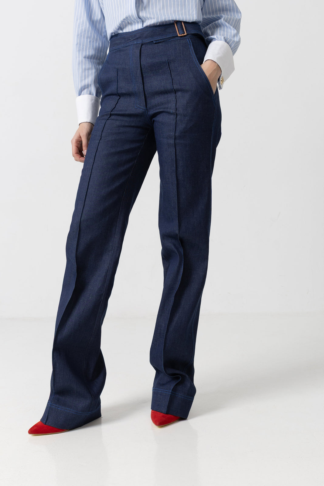 Load image into Gallery viewer, Fuchsia cotton midi dress with short sleeves and drawstring at the waist