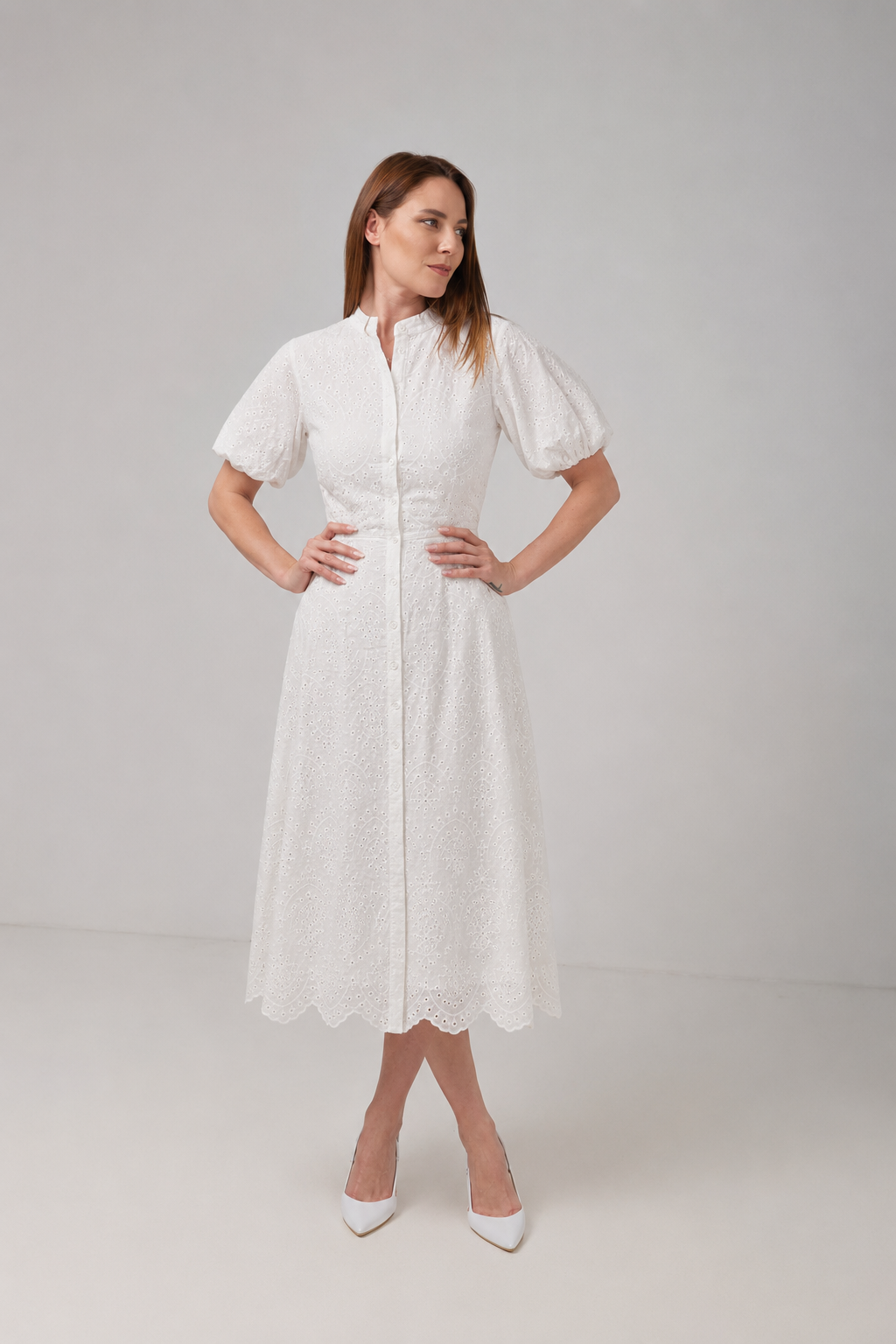 Load image into Gallery viewer, Dark green cotton shirt dress with macrame applications