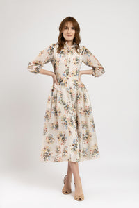 Rochie din bumbac fin bej cu flori colorate