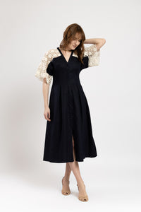 Rochie din in bleumarin si macrame ivoar