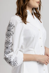 Tunic shirt dress with black computer embroidery and puff sleeves