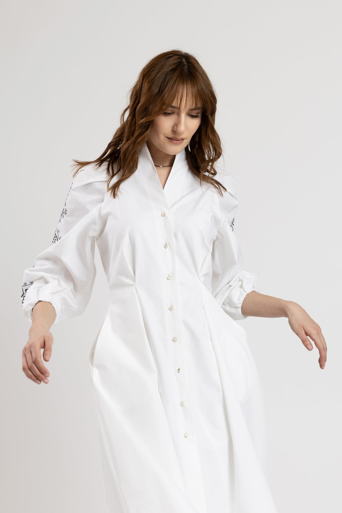 Tunic shirt dress with black computer embroidery and puff sleeves