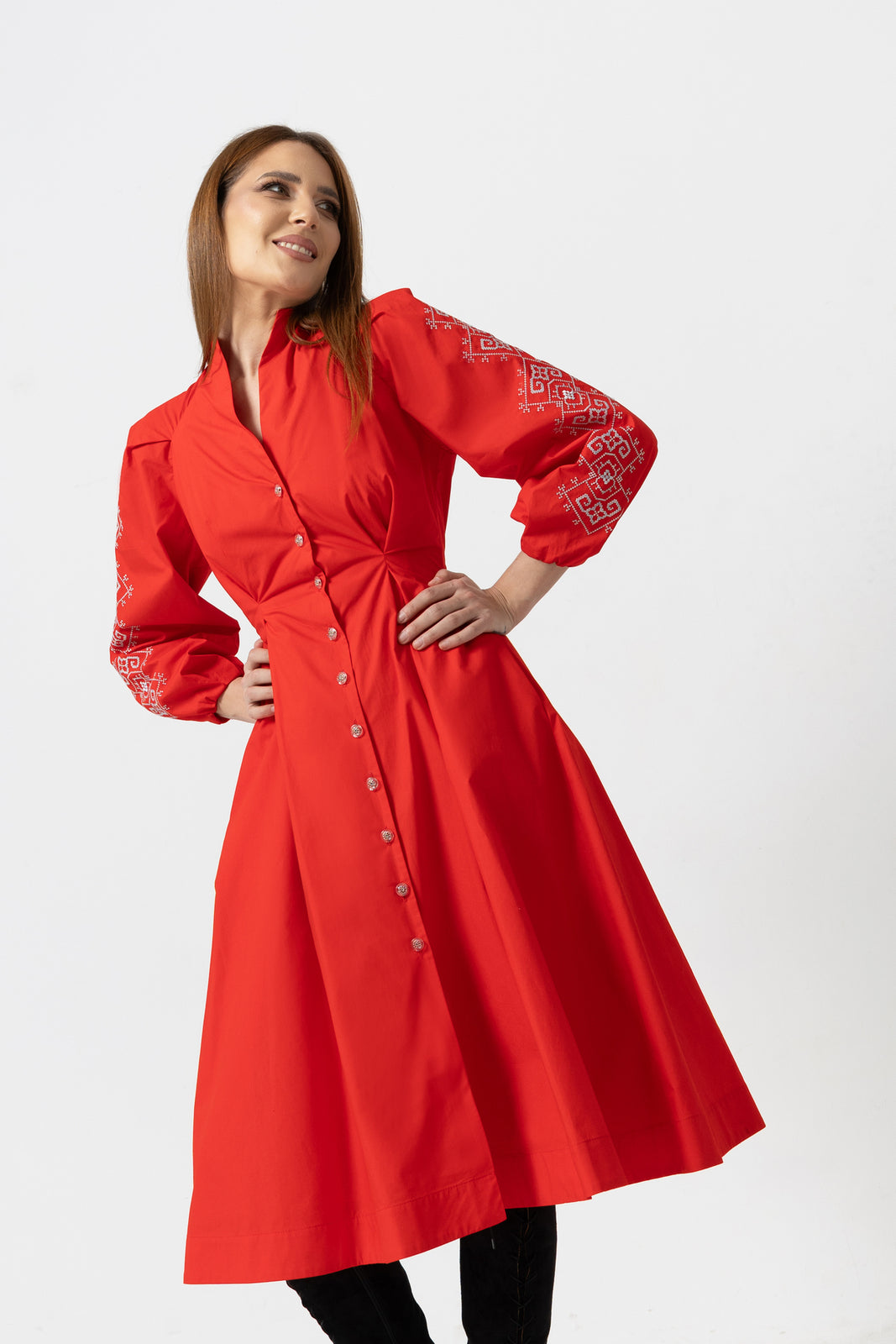 Load image into Gallery viewer, Rochie camasa tip tunica rosie cu broderie computerizata si maneci bufante