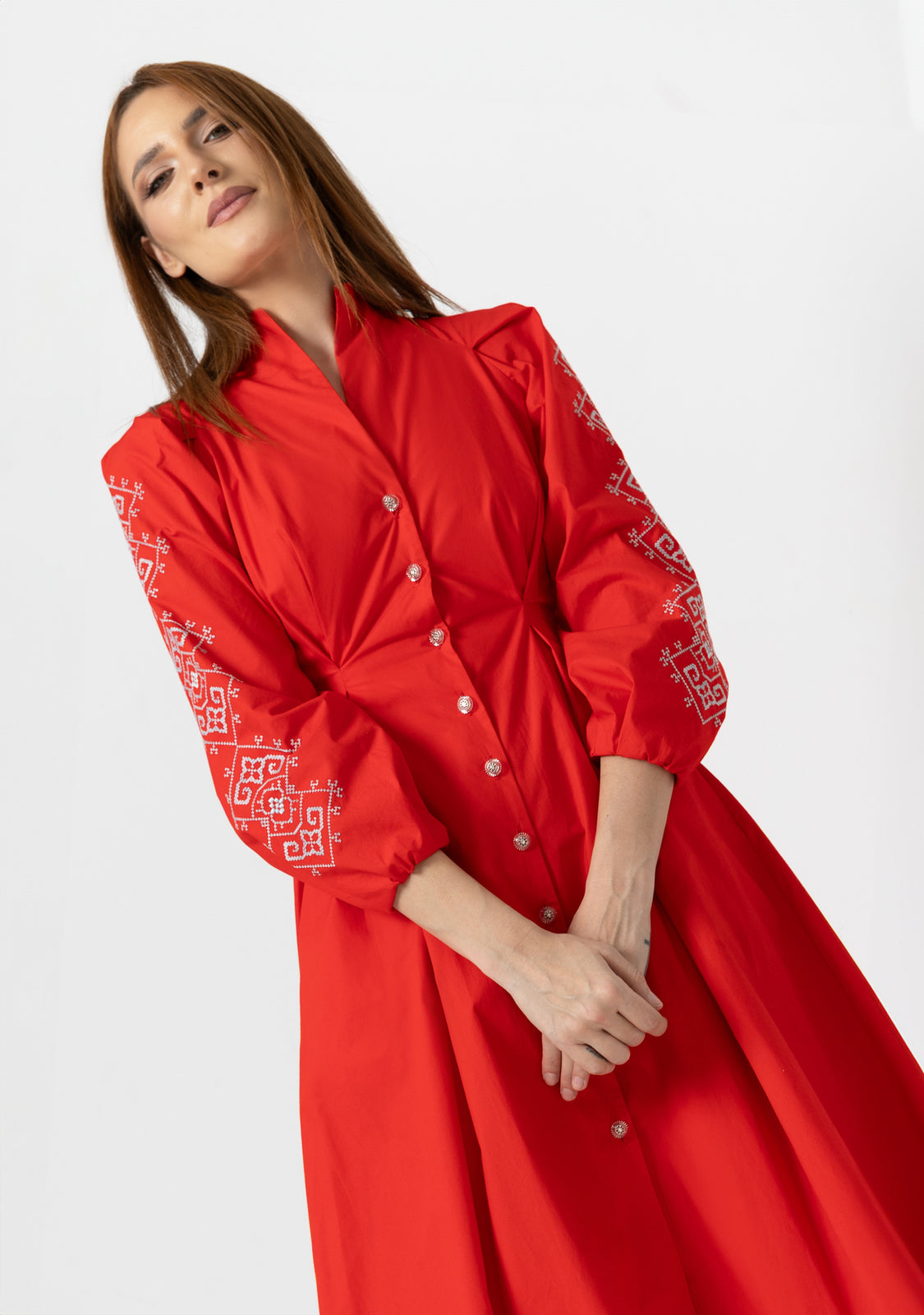 Load image into Gallery viewer, Rochie camasa tip tunica rosie cu broderie computerizata si maneci bufante