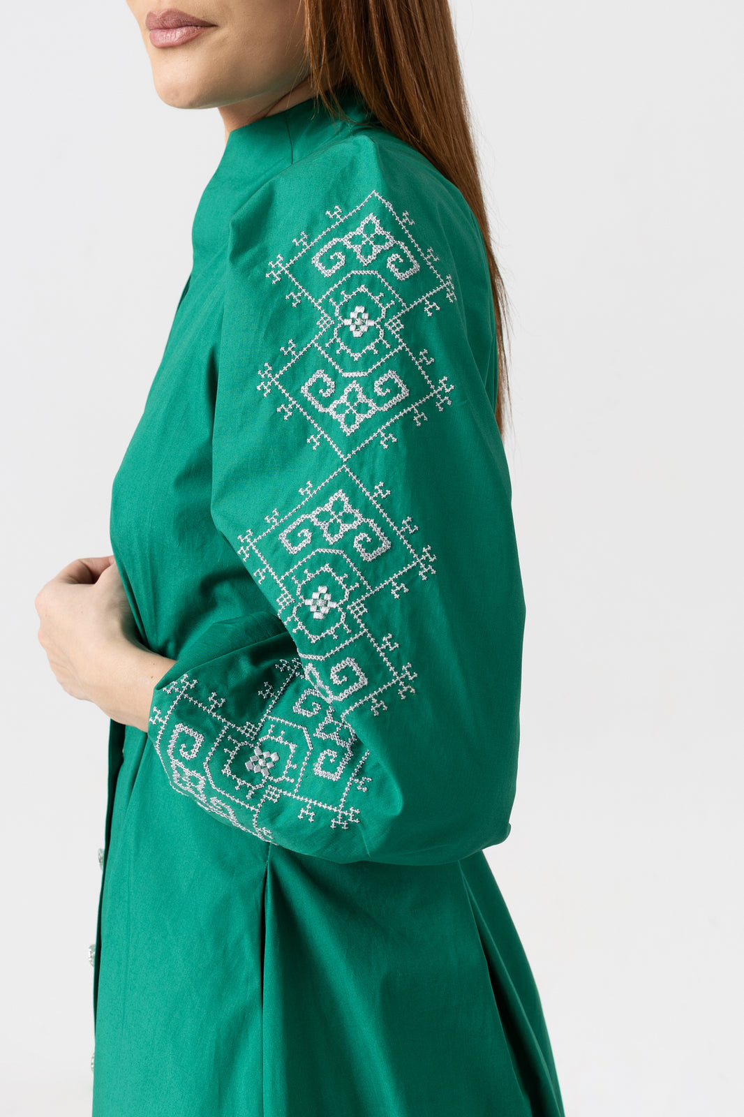 Load image into Gallery viewer, Rochie camasa tip tunica verde cu broderie computerizata si maneci bufante