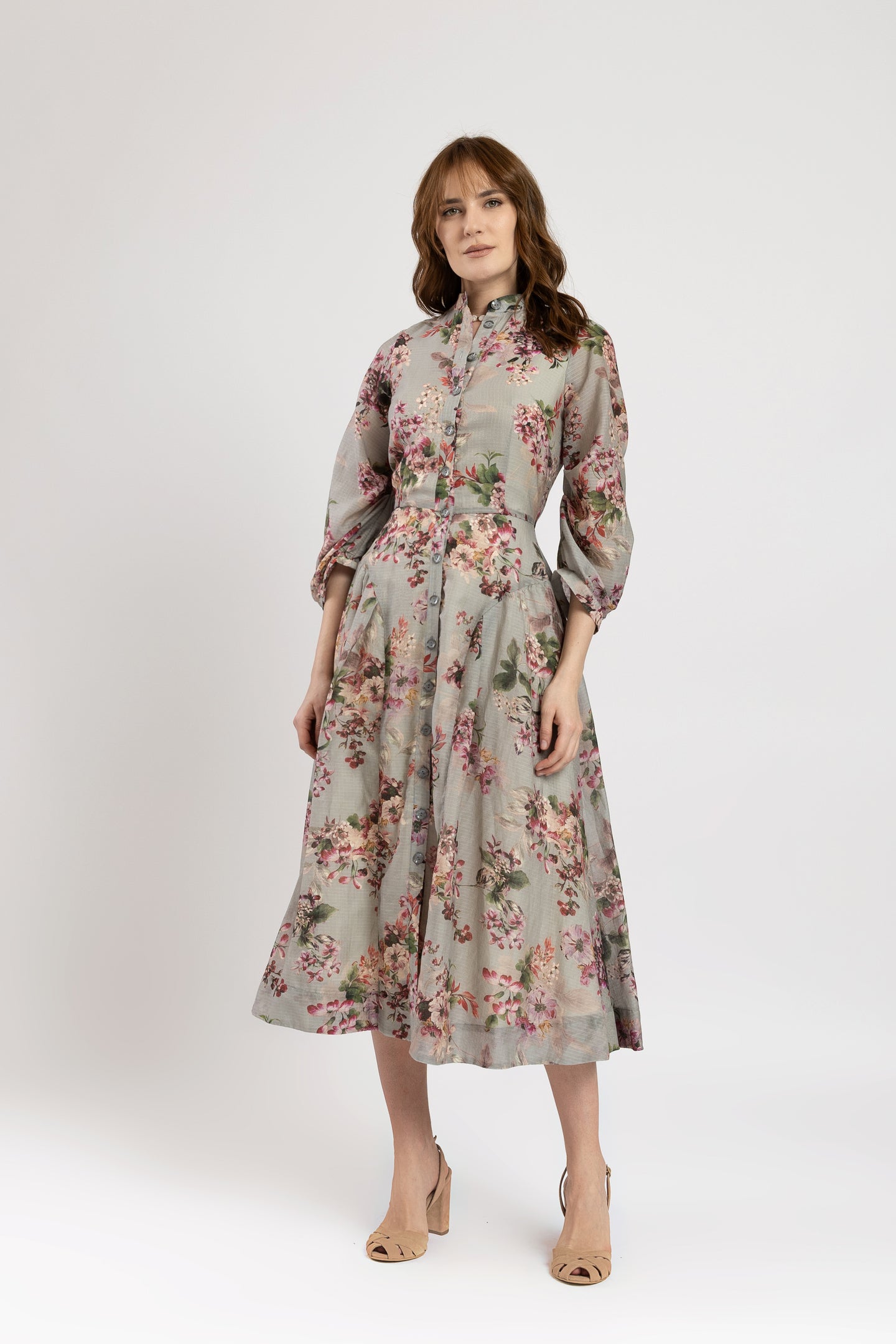 Rochie din bumbac fin gri cu flori colorate