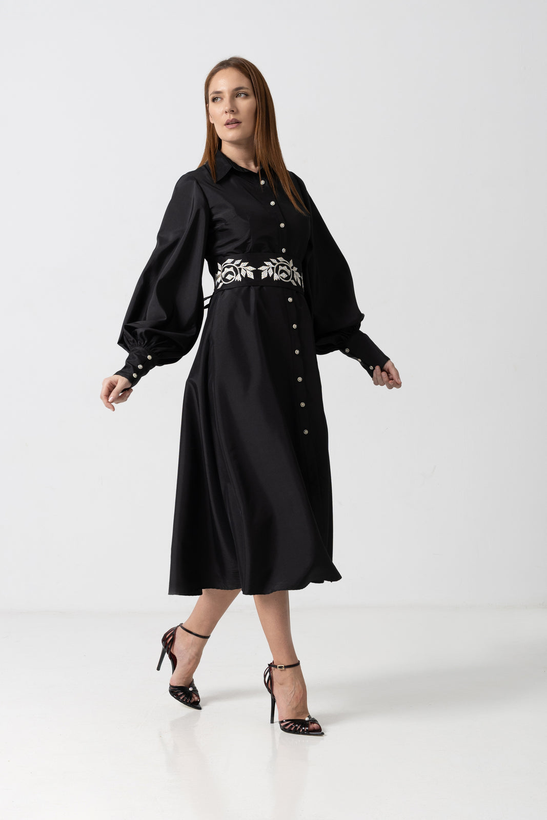 Load image into Gallery viewer, Midi white taffeta skirt