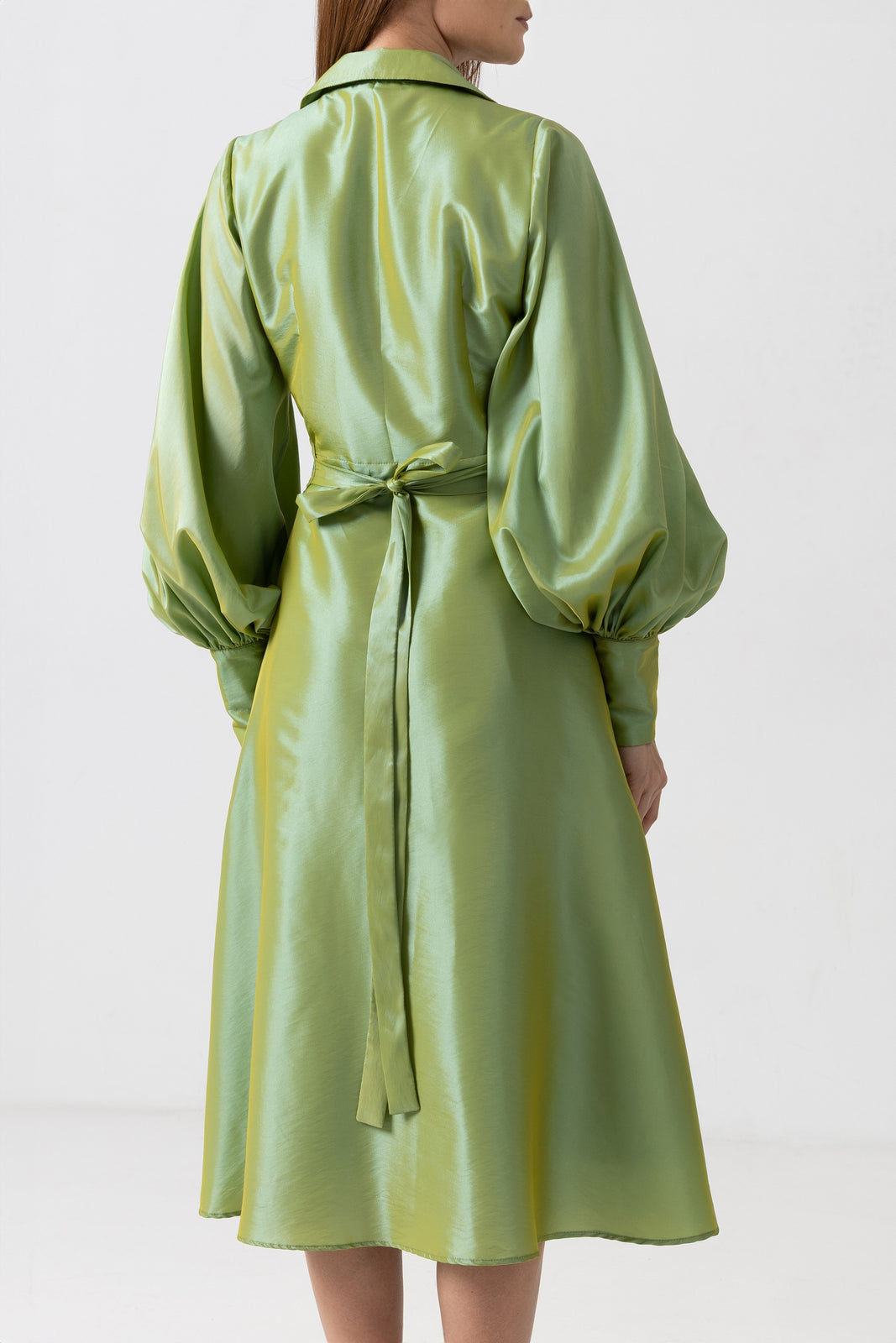 Load image into Gallery viewer, Midi white taffeta skirt