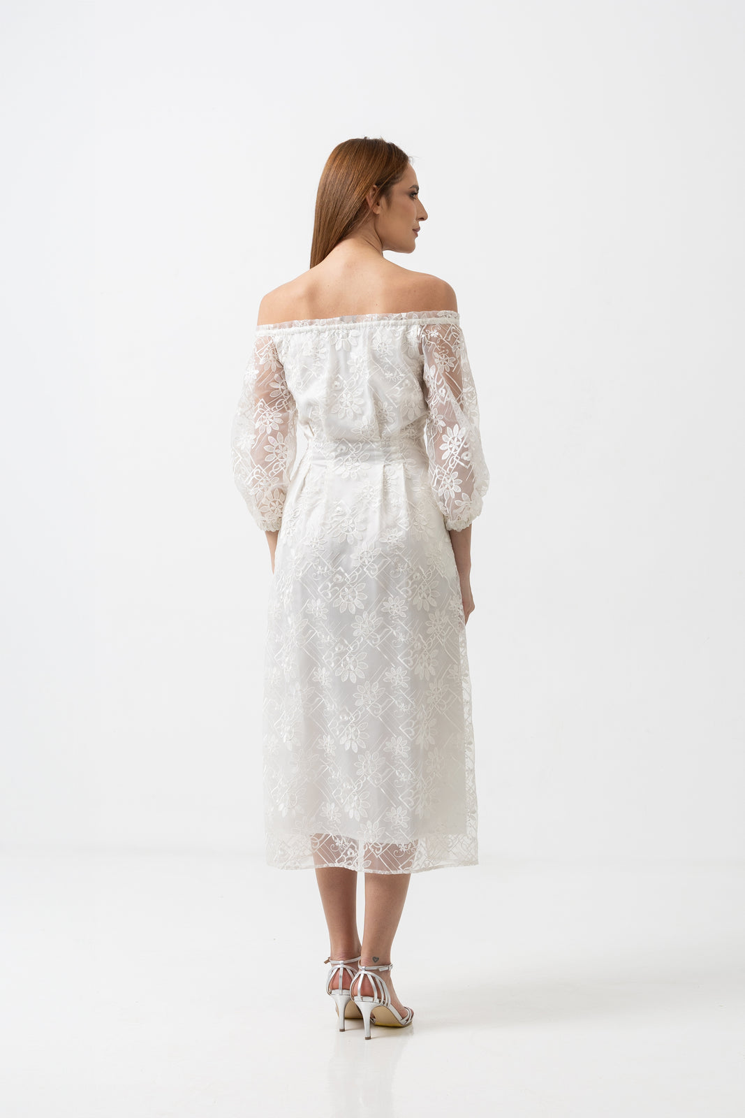 Incarca imaginea in galerie, Rochie midi din organza cu umeri decupati