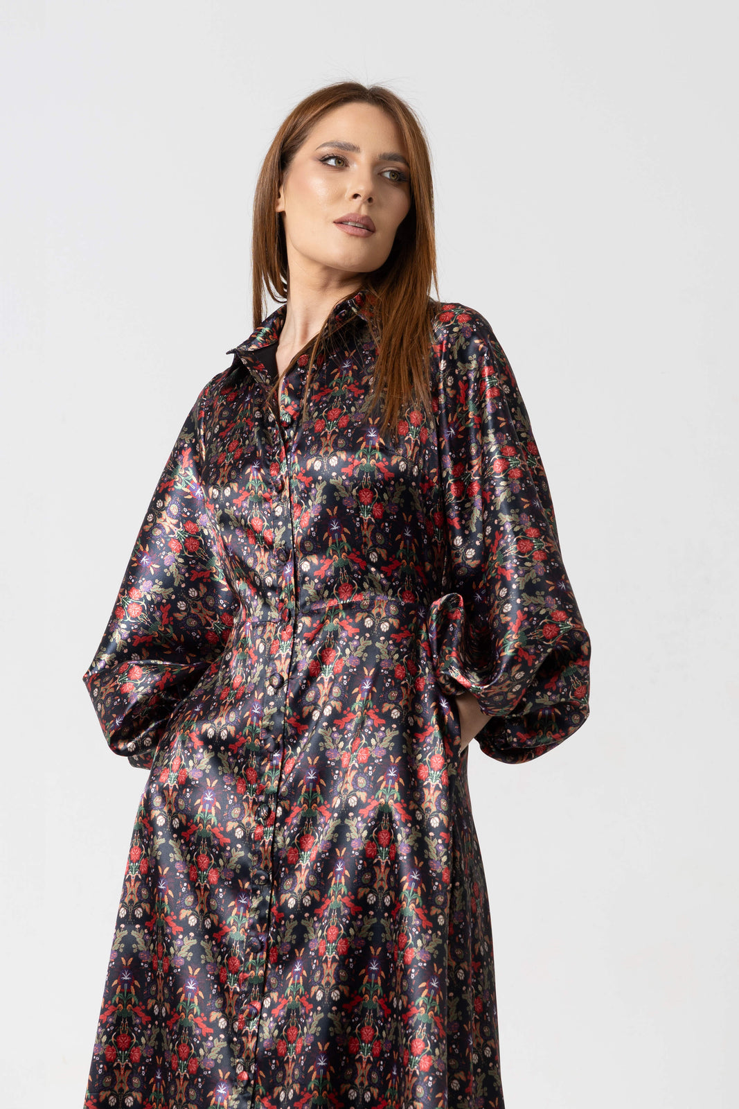 Load image into Gallery viewer, Midi white taffeta skirt