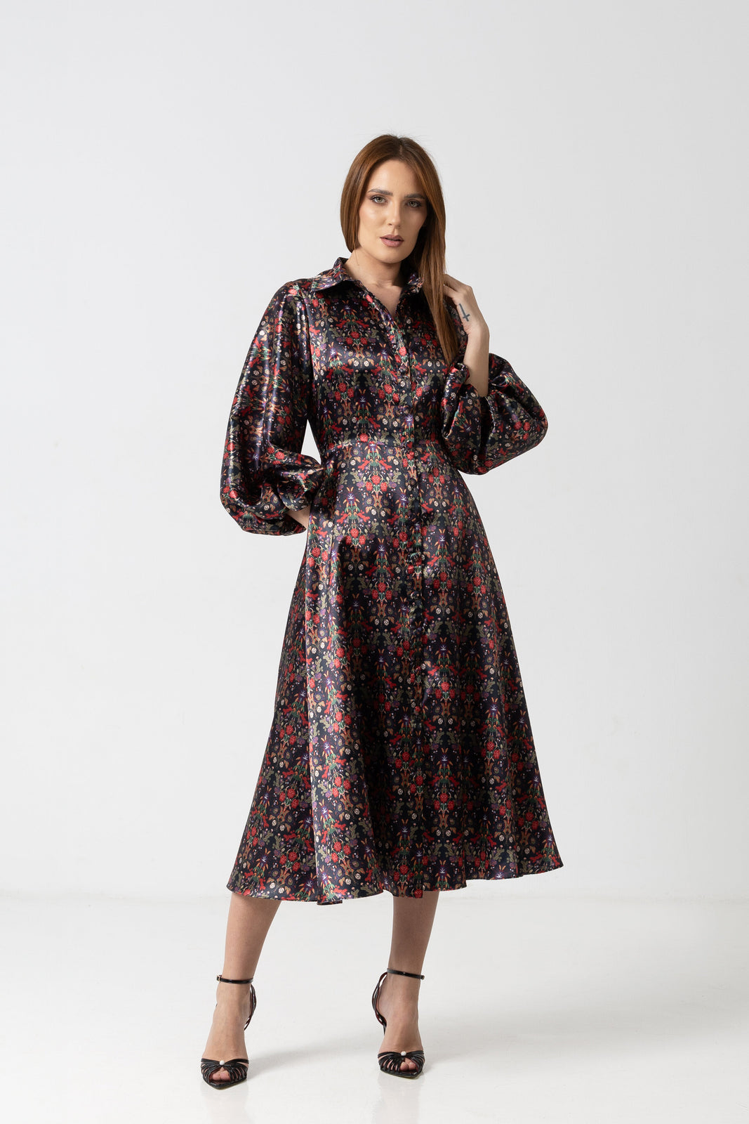 Load image into Gallery viewer, Midi white taffeta skirt