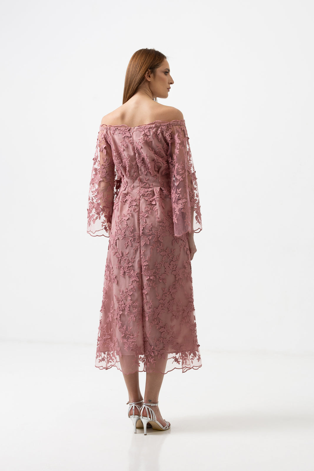 Load image into Gallery viewer, Dusty pink midi dress with cut-out shoulders