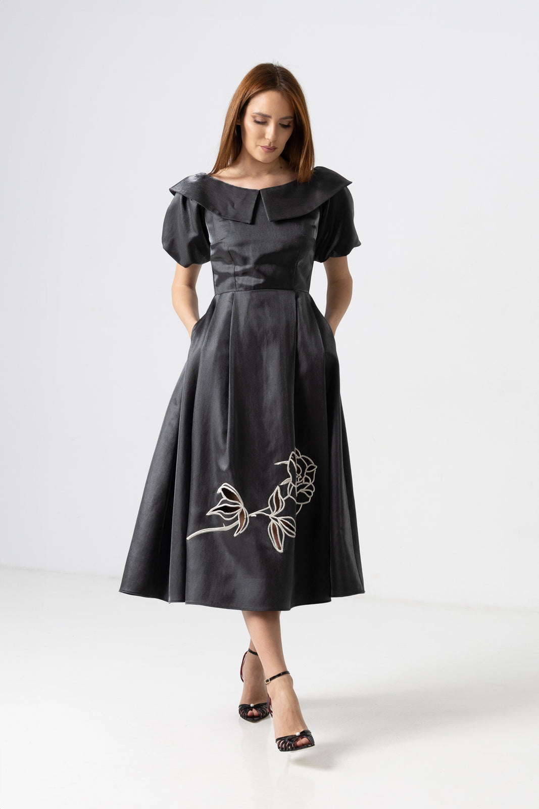 Load image into Gallery viewer, Midi white taffeta skirt