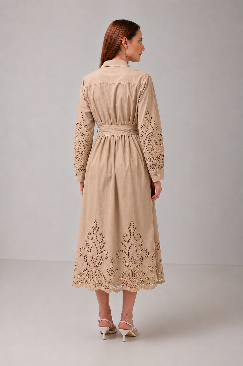 Load image into Gallery viewer, Dark green cotton shirt dress with macrame applications