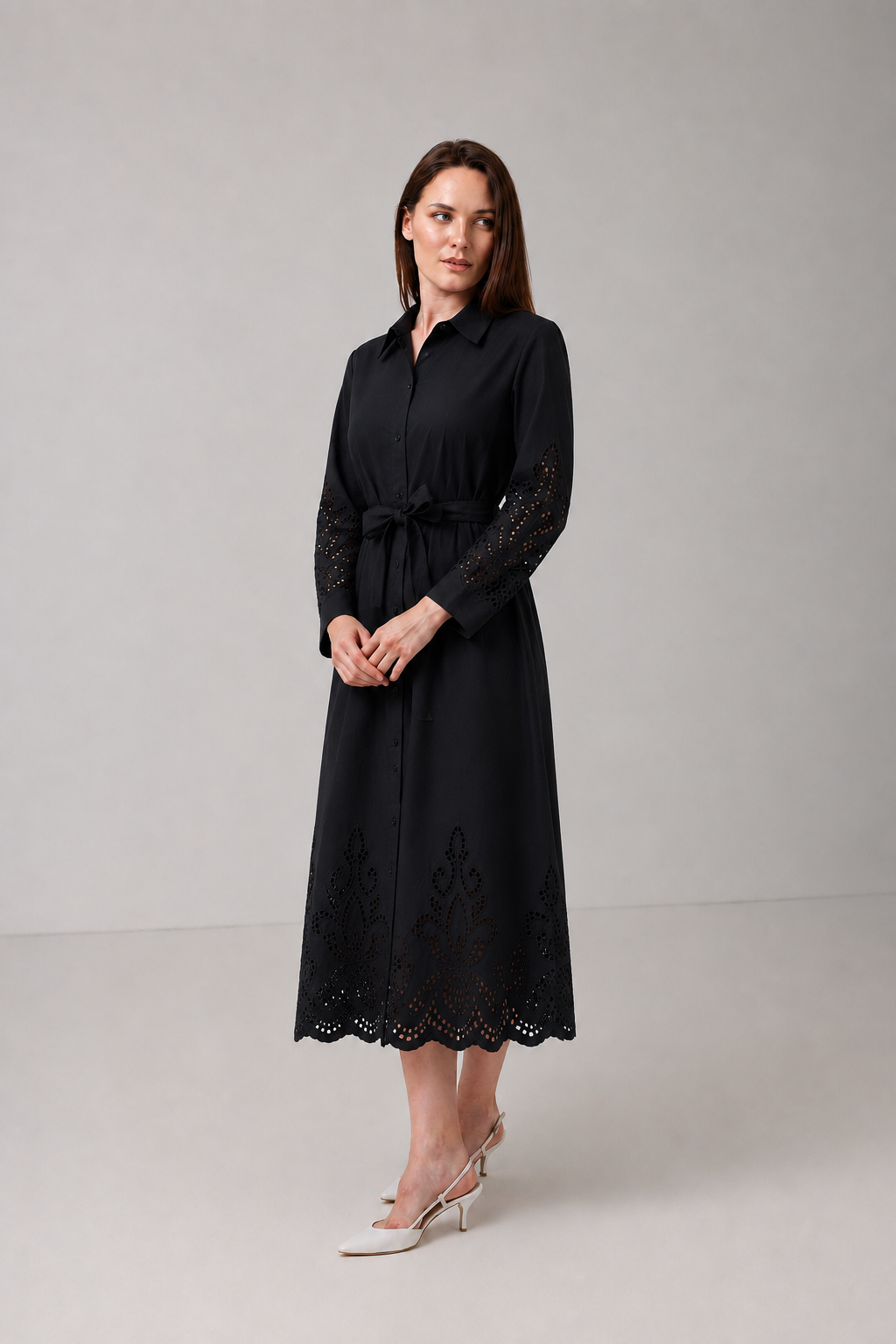 Load image into Gallery viewer, Dark green cotton shirt dress with macrame applications