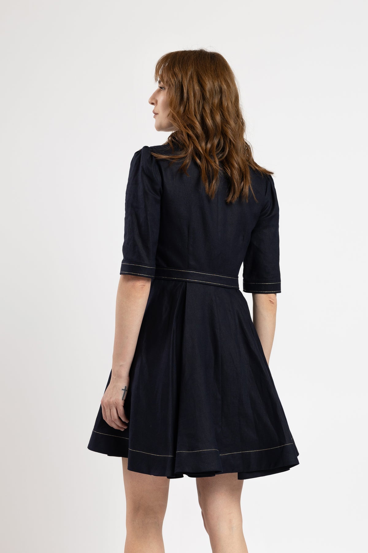 Short navy linen dress with metallic stitching