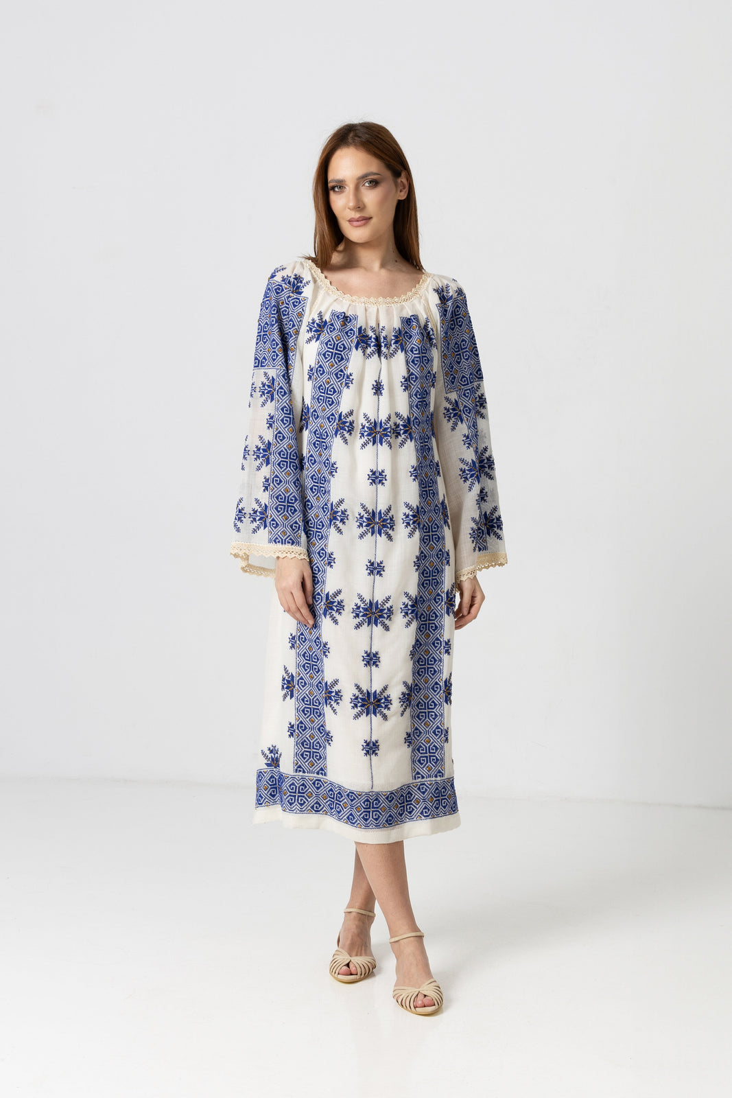 Load image into Gallery viewer, Hand-sewn merino wool dress