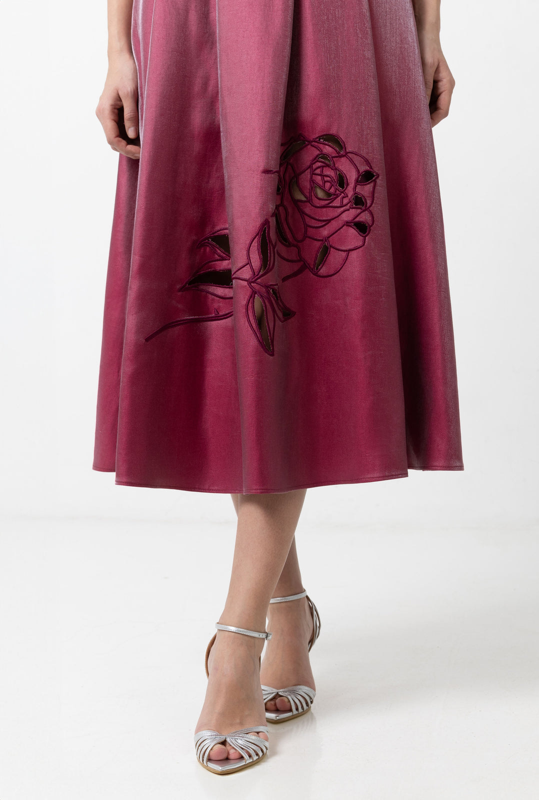 Load image into Gallery viewer, Midi white taffeta skirt