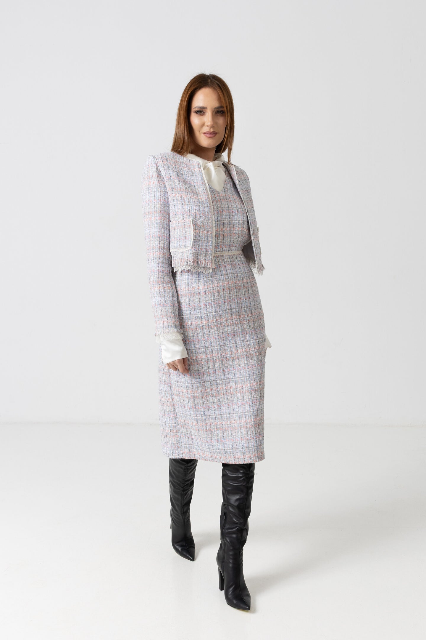 Sacou scurt din stofa de bumbac tip tweed cu insertii pastel