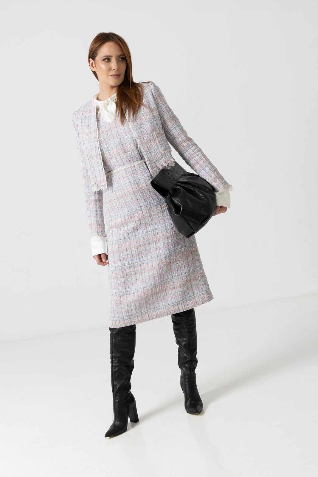 Incarca imaginea in galerie, Sacou scurt din stofa de bumbac tip tweed cu insertii pastel