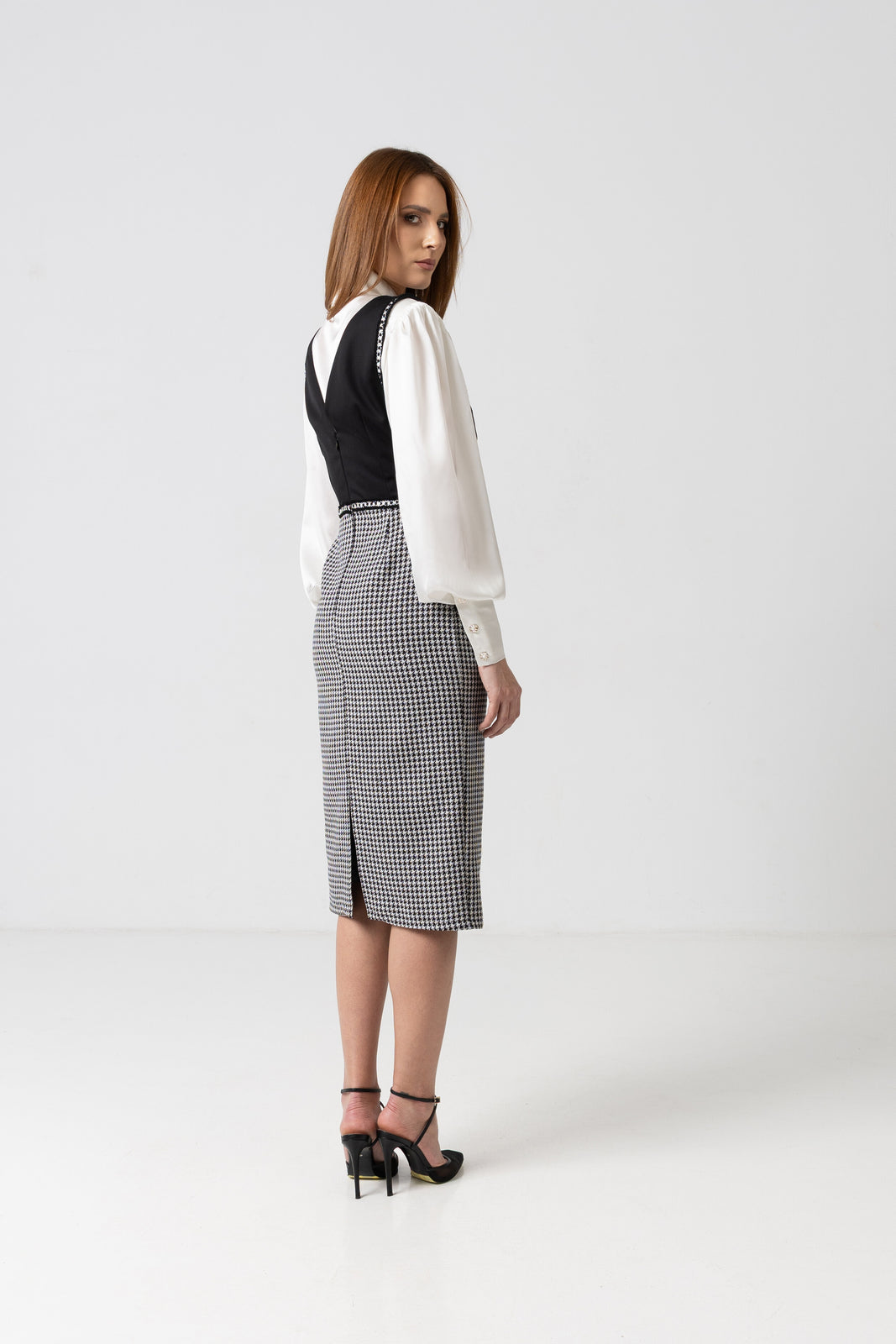 Incarca imaginea in galerie, Sarafan din stofa de lana cu model clasic picior de cocos