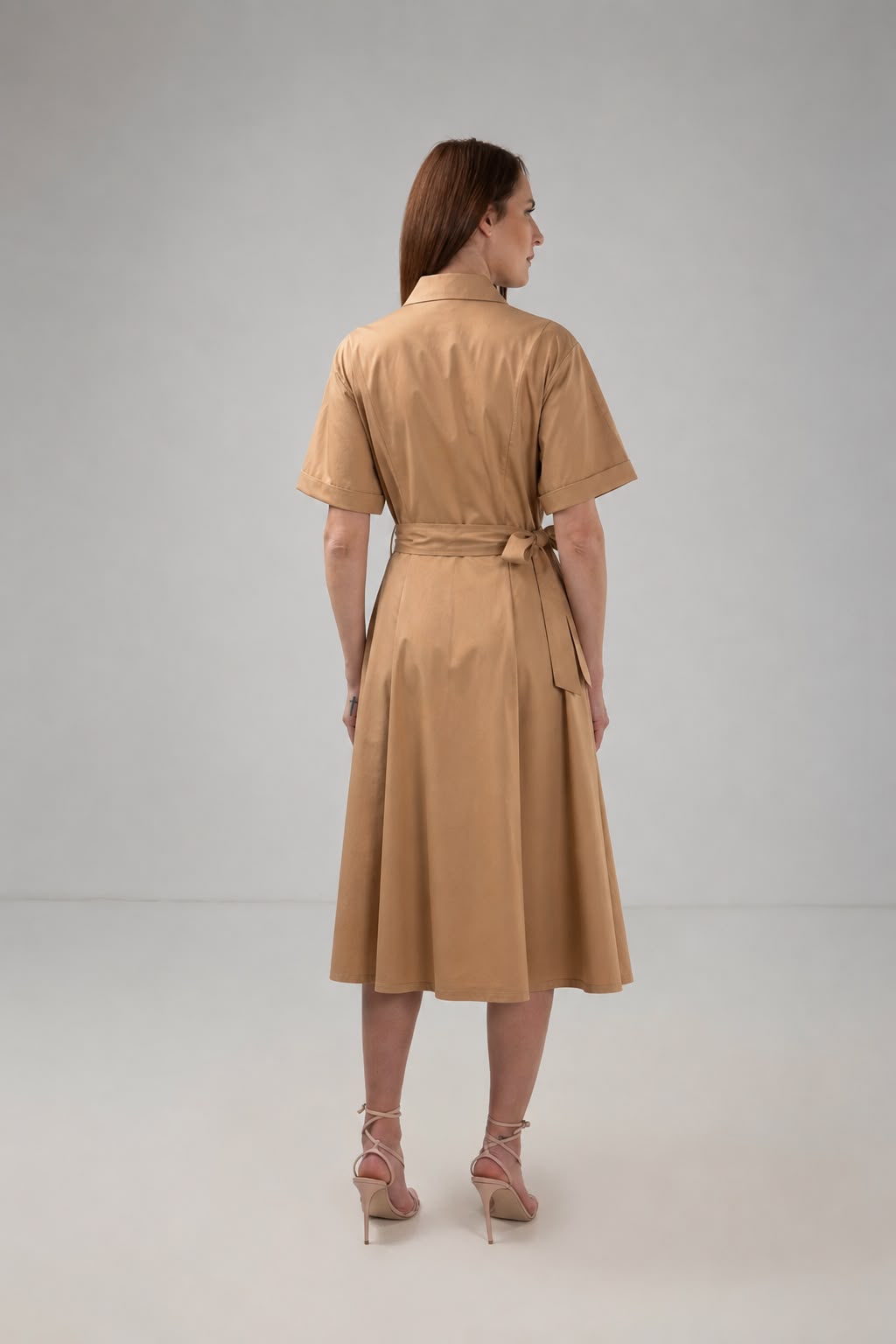 Load image into Gallery viewer, Dark green cotton shirt dress with macrame applications