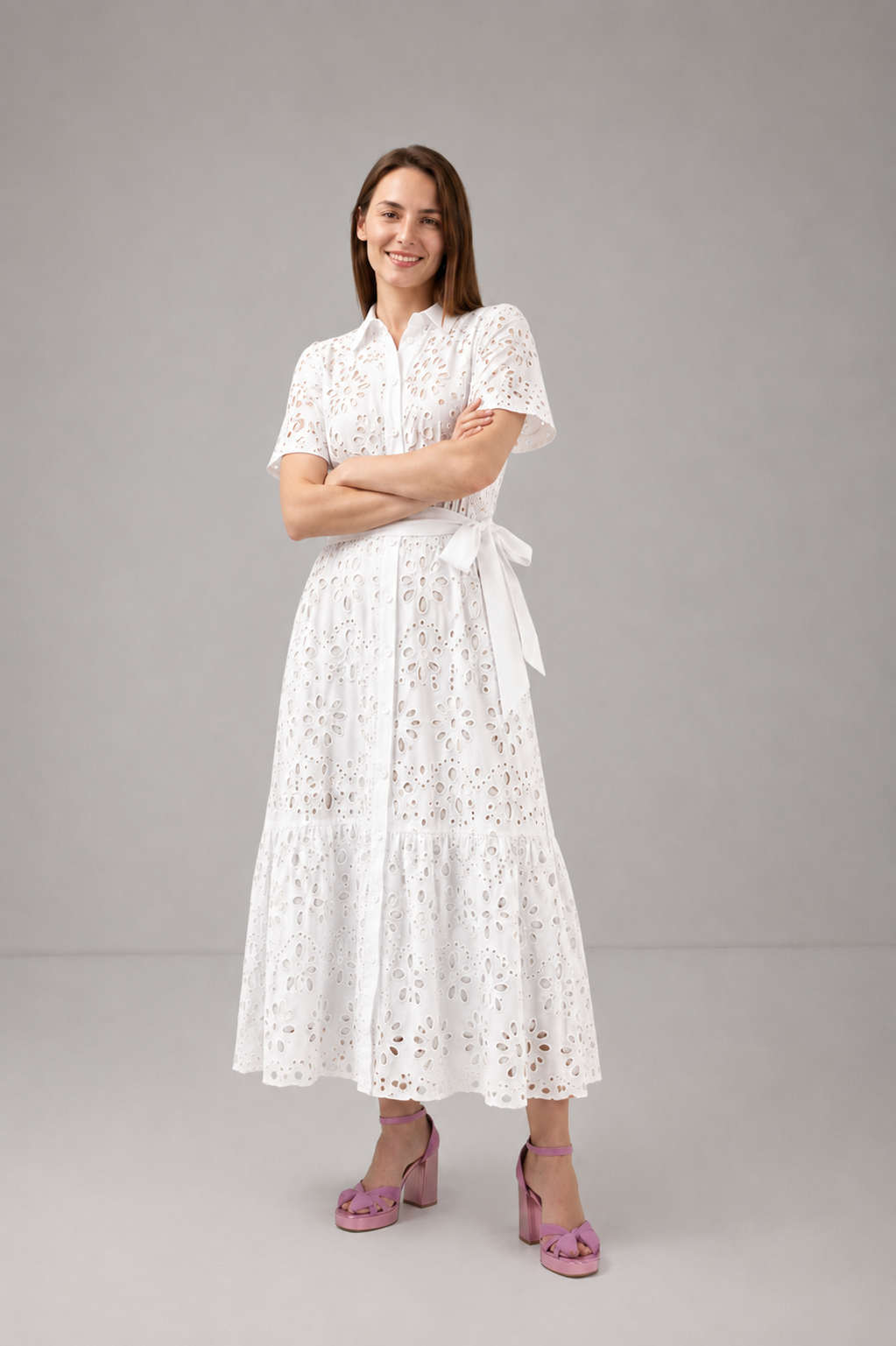 Incarca imaginea in galerie, Rochie Cămașă Lungă Albă cu Broderie Decupată
