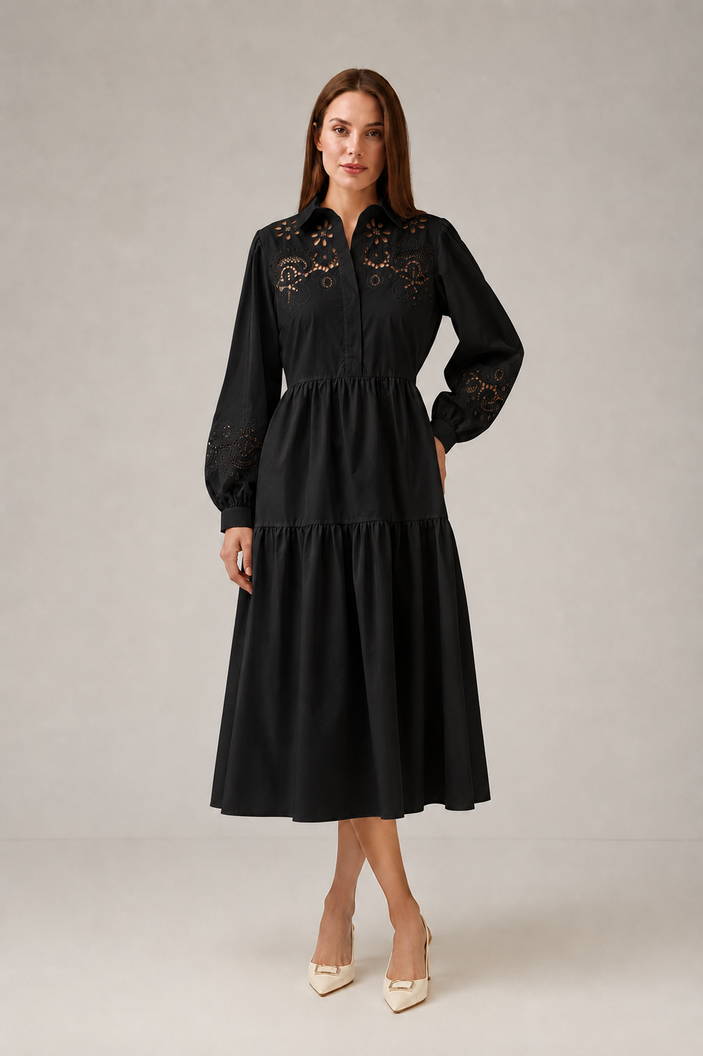 Load image into Gallery viewer, Dark green cotton shirt dress with macrame applications