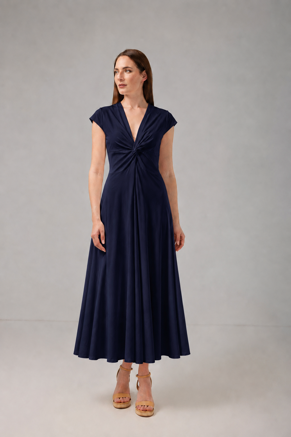 Incarca imaginea in galerie, Rochie Lungă Bleumarin din Bumbac cu Drapaj și Nod Frontal