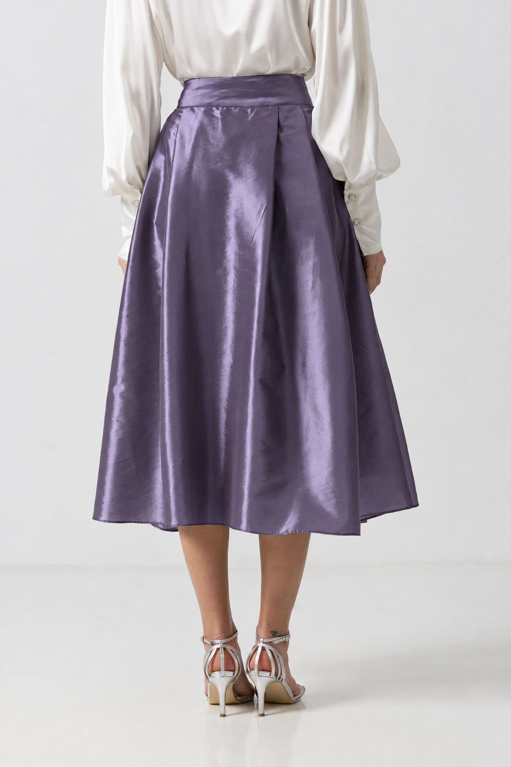 Load image into Gallery viewer, Midi white taffeta skirt