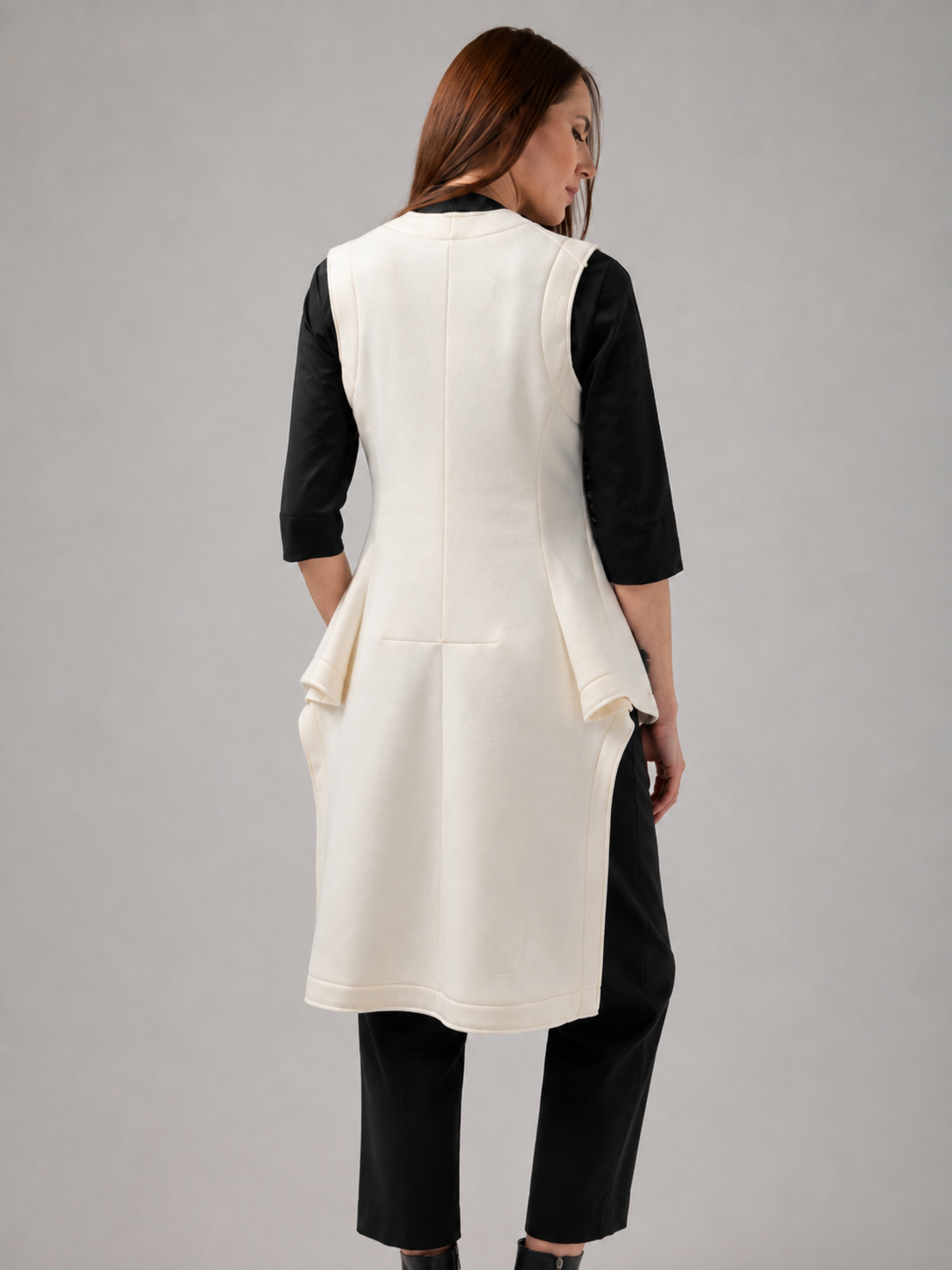 Load image into Gallery viewer, Midi dress in printed viscose and macrame appliqué