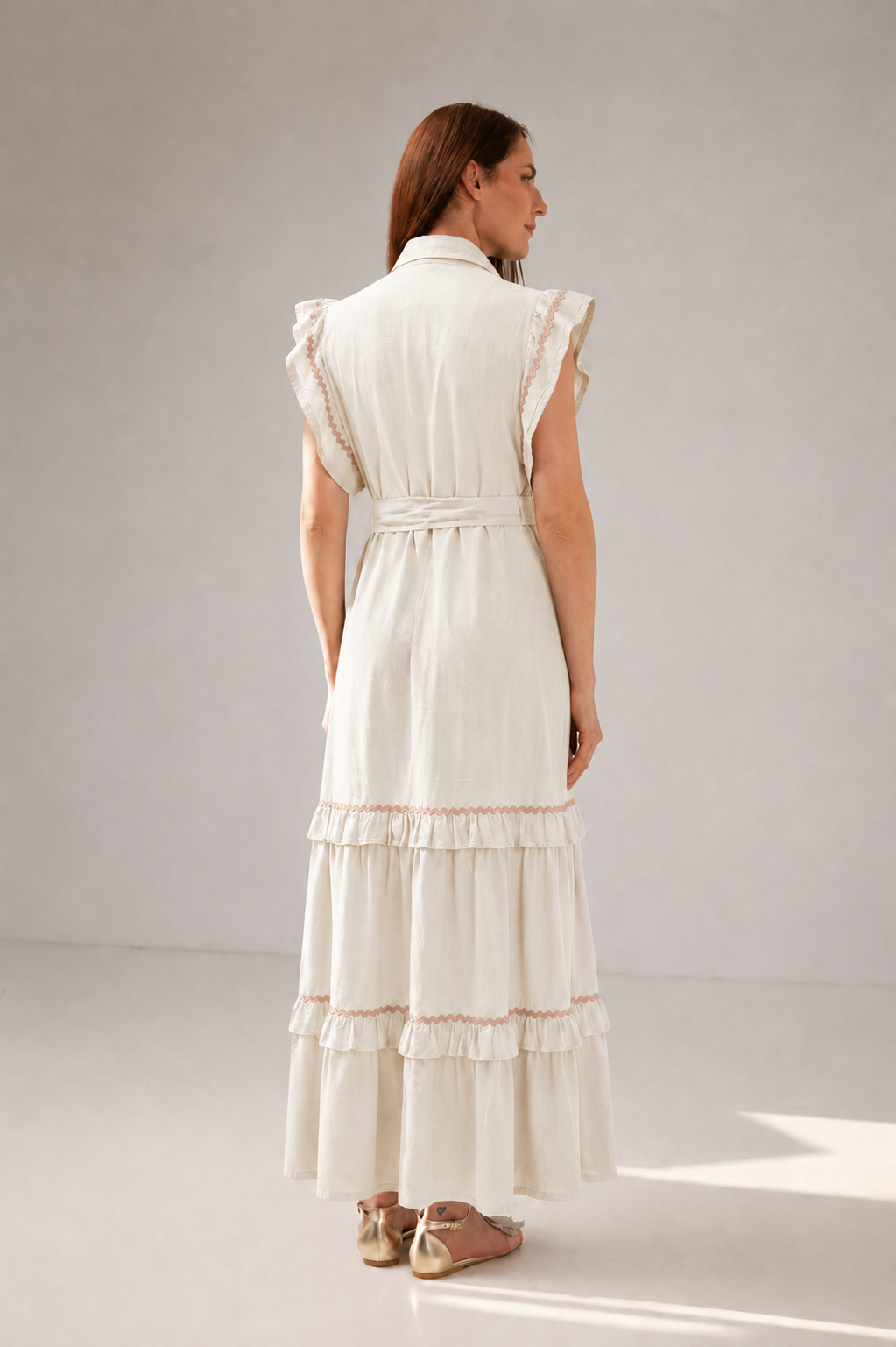 Incarca imaginea in galerie, Rochie Maxi Ivoar  Volane, Cordon în Talie și Inserții Decorative (Copy)