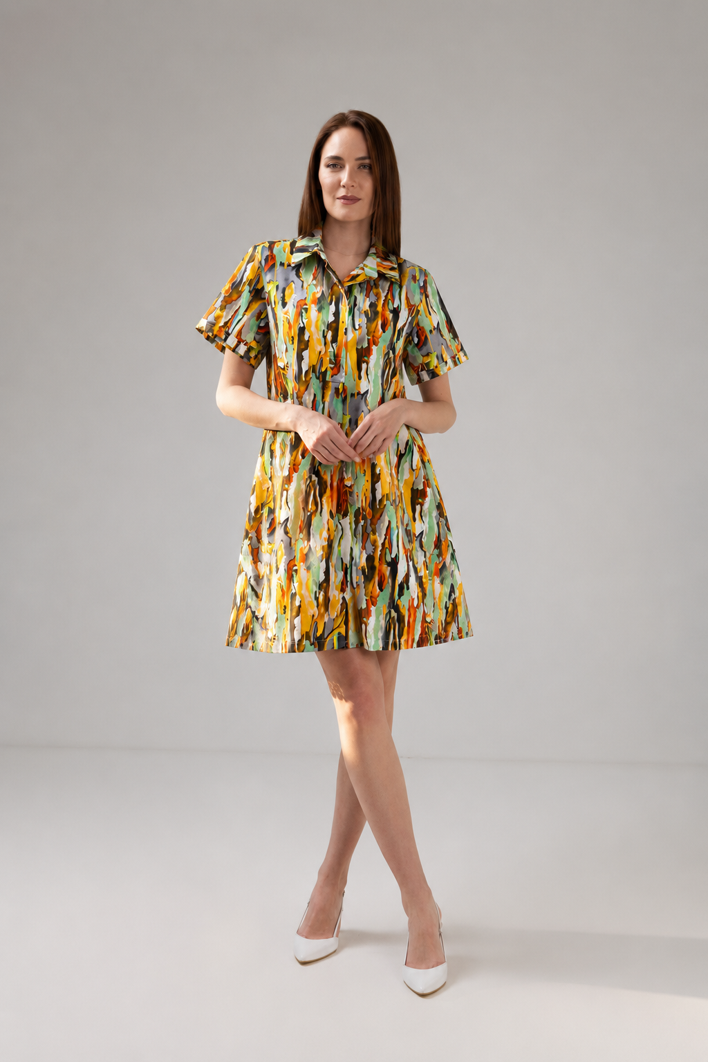 Load image into Gallery viewer, Dark green cotton shirt dress with macrame applications
