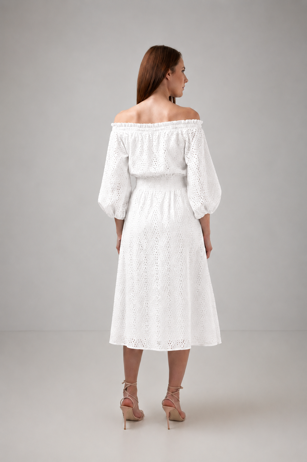 Incarca imaginea in galerie, Rochie Midi Albă Din Bumbac Cu Broderie Spartă