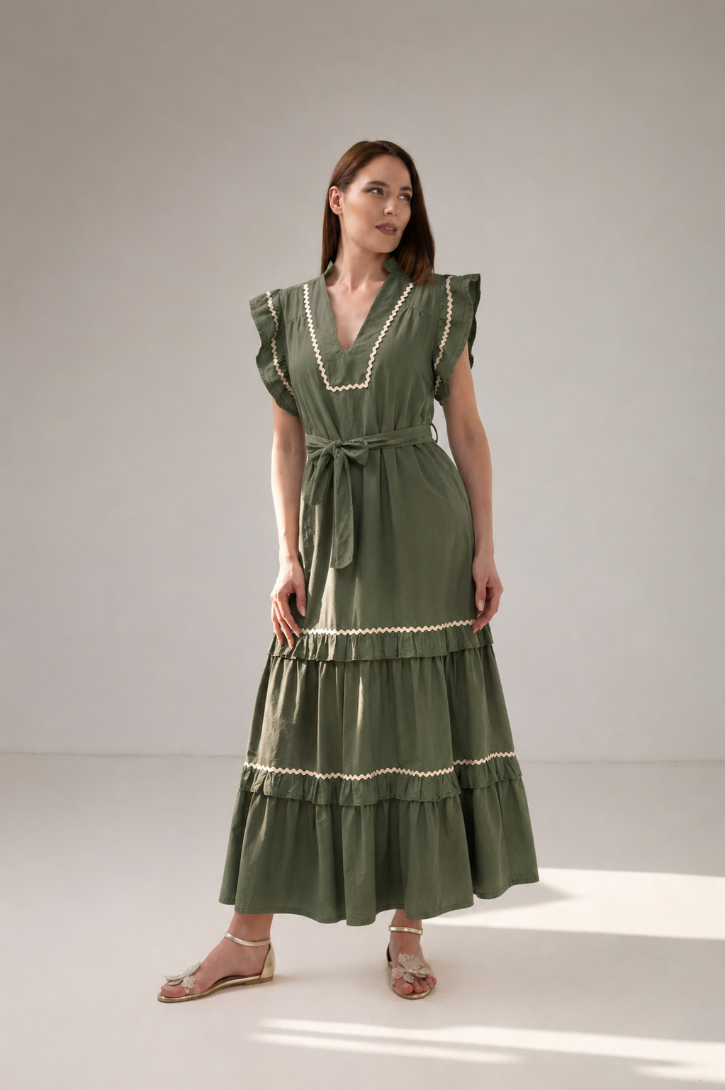 Incarca imaginea in galerie, Rochie Maxi Kaki cu Volane, Cordon în Talie și Inserții Decorative