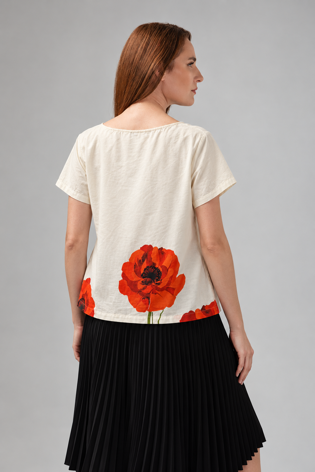 Load image into Gallery viewer, White T-shirt embroidered with the Romanian proverb "A good woman makes as much as a crown"