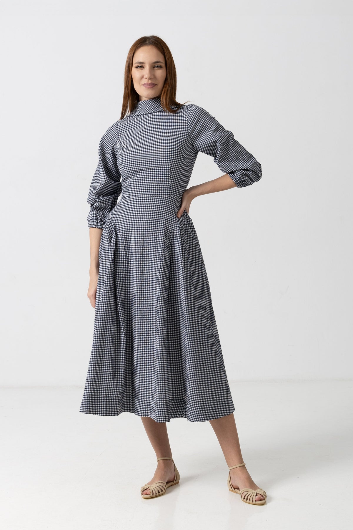 Midi white taffeta skirt