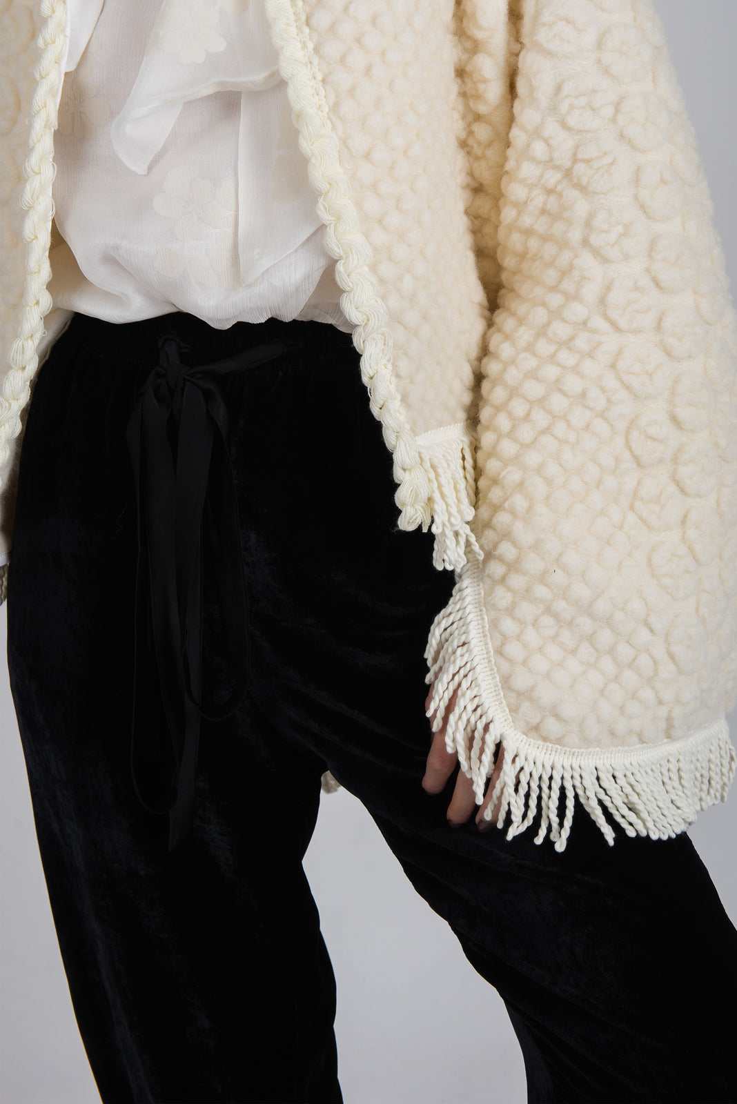 Incarca imaginea in galerie, Jachetă scurtă din lână