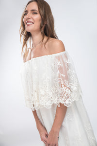 Rochie scurta din organza ivoire cu umeri decupati