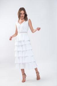 Rochie alba din bumbac cu broderie sparta si aplicatii macrame